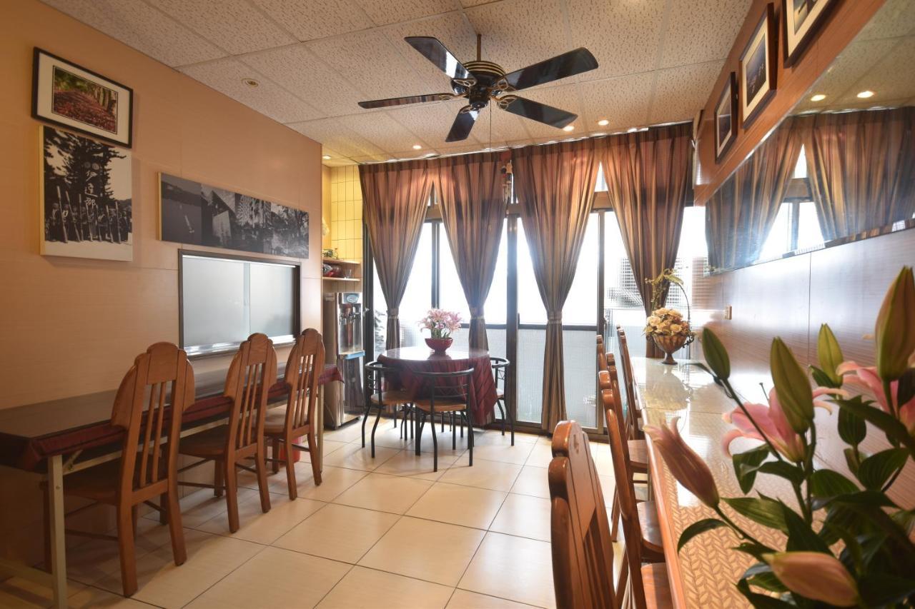 Sun Moon Love Hotel Nantou Экстерьер фото