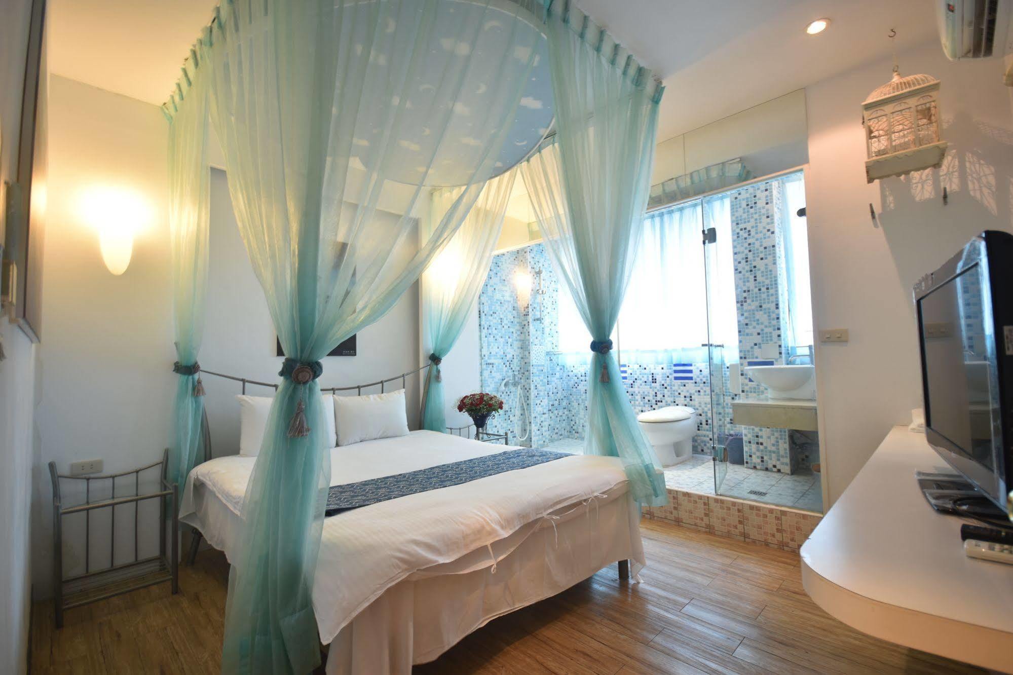 Sun Moon Love Hotel Nantou Экстерьер фото
